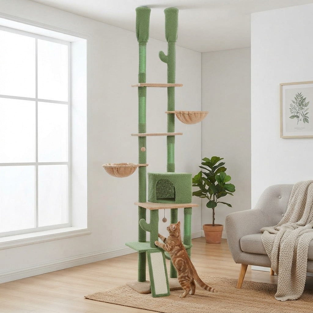 Arbre à Chat Cactus Sol-Plafond 216–285 cm en situation dans un intérieur